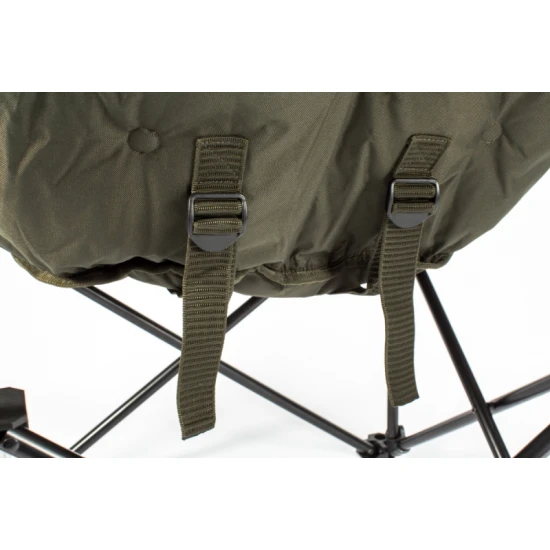 indulgencemoonchair3-550x550w indulgencemoonchair3-550x550w