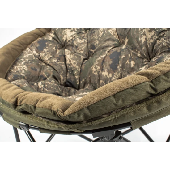 indulgencemoonchair4-550x550w indulgencemoonchair4-550x550w
